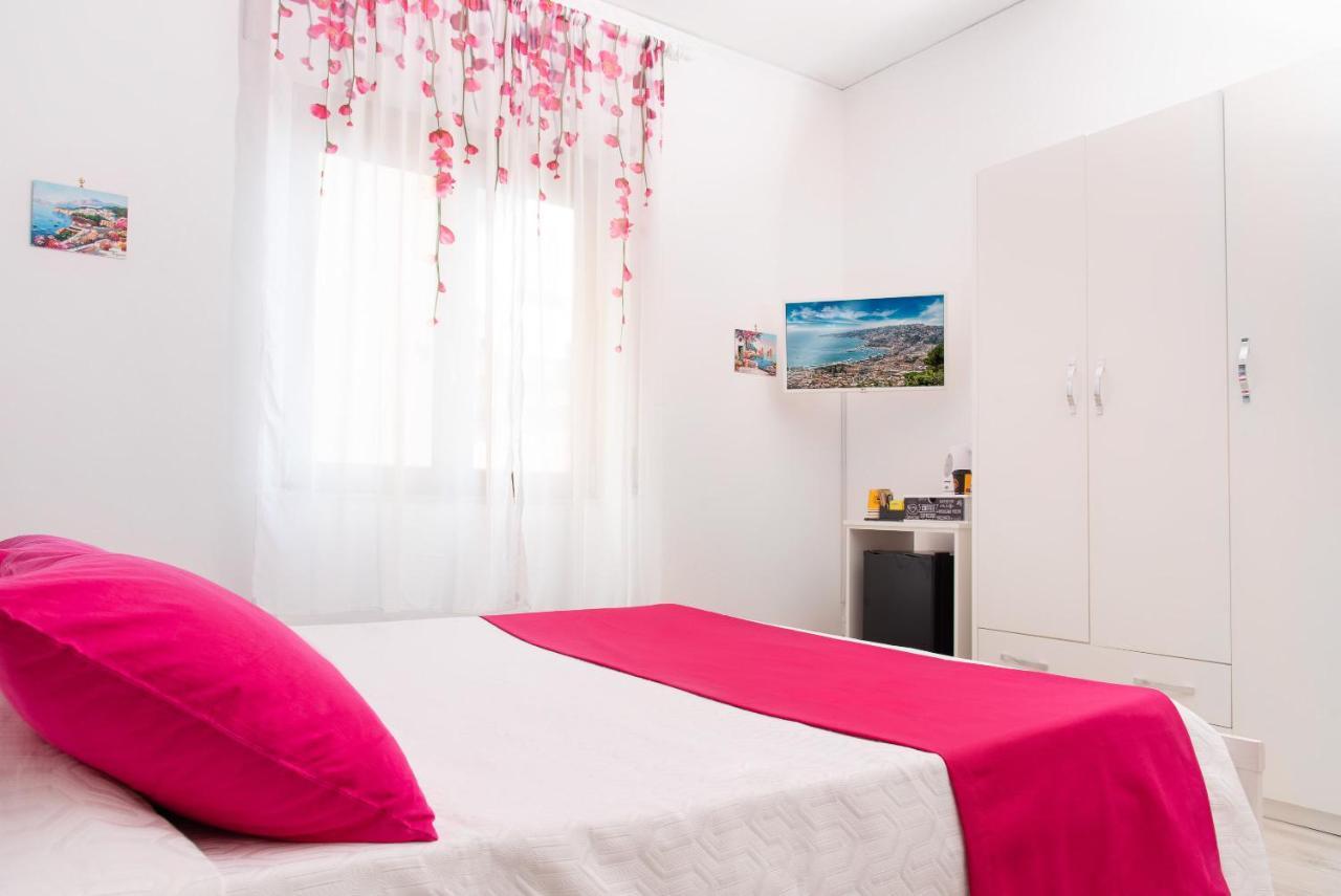 Stanza Tasso - De Vivo Realty Sorrento Bed & Breakfast Exterior foto