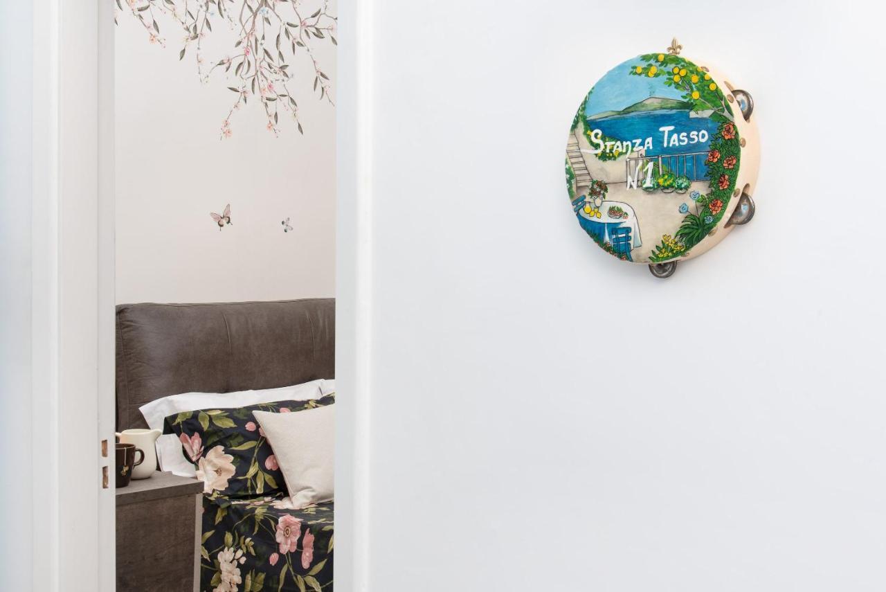 Stanza Tasso - De Vivo Realty Sorrento Bed & Breakfast Exterior foto